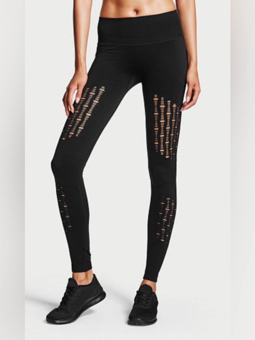 VICTORIA SPORT
Knockout by Victoria Sport
Seamless Tight